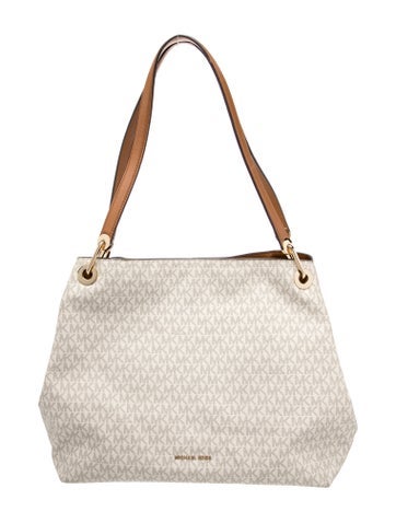 Michael Kors Bucket Bag