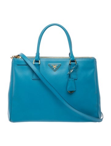 Saffiano Leather Galleria Double Zip Large
