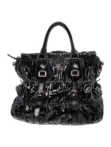 Vernice Leather Shoulder Bag