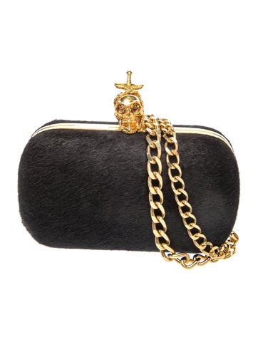 Skull Clutch