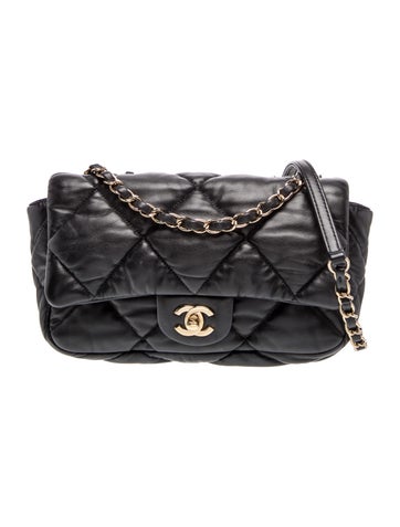 Medium Bubble Flap Bag