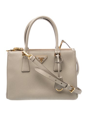 Saffiano Leather Galleria Double Zip Medium