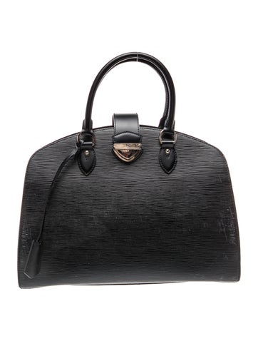 Epi Leather Pont Neuf GM