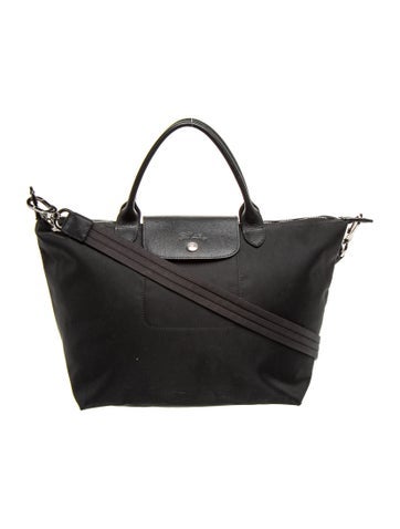 Signature Top Handle Bag Medium