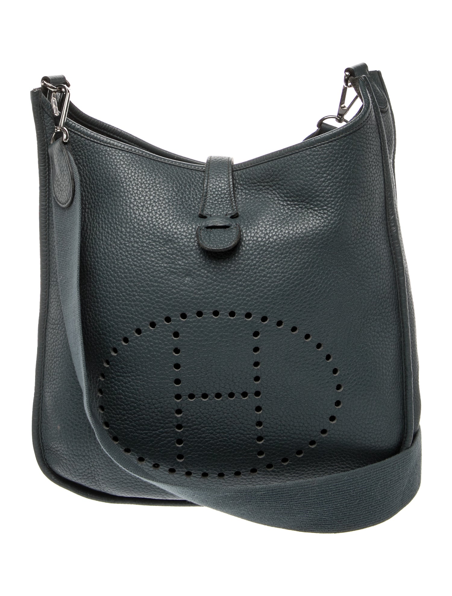 Clemence Evelyne III 29