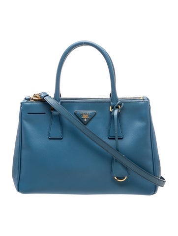 Saffiano Leather Galleria Double Zip