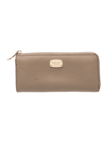 Michael Kors Leather Portfolio