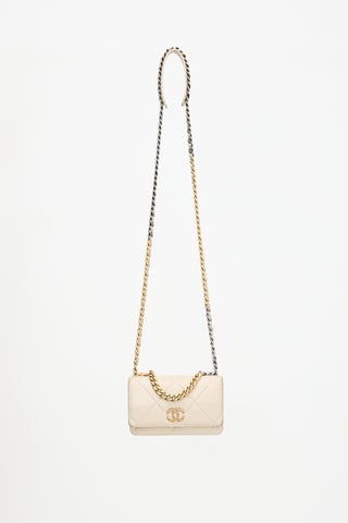 2020 Leather 19 Wallet On Chain