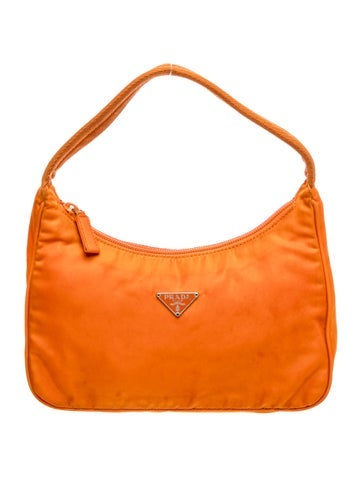 Vela Nylon Hobo Vintage