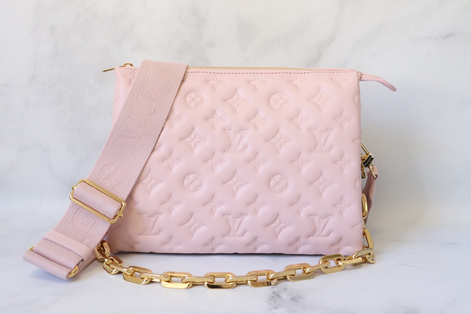 Louis Vuitton Louis Vuitton Coussin PM Light Pink, New in Dustbag MA001
