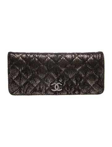 Metallic Lace Evening Clutch