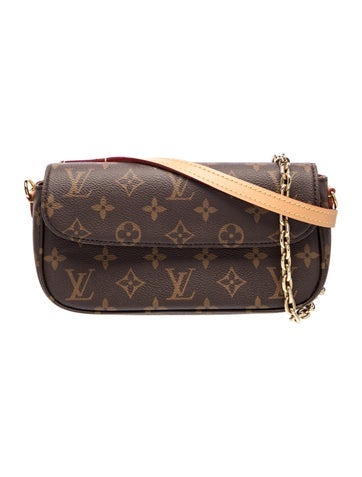 LV Monogram Monogram Ivy Wallet Small