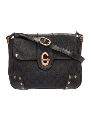 GG Canvas Shoulder Bag