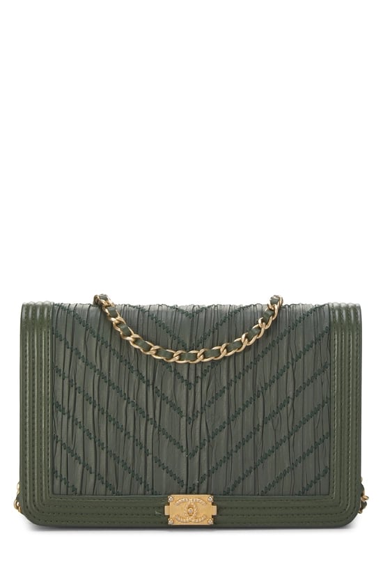 Green Lambskin Chevron Pleated Wallet on Chain (WOC)