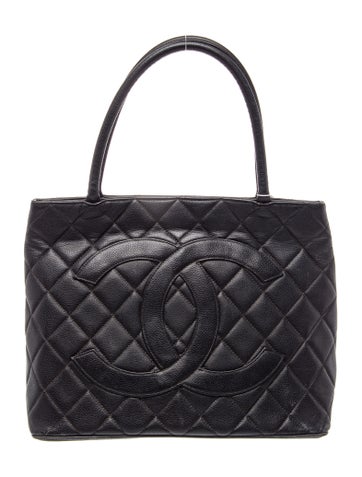 Medallion Tote