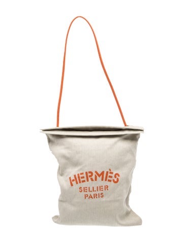 Hermes Toile Aline Grooming Bag