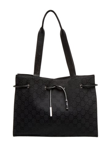 GG Canvas Shoulder Bag