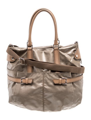 Tod's Leather Tote
