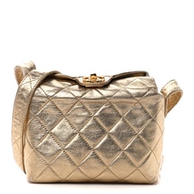 Chanel Metallic Lambskin Quilted Shoulder Bag Gold