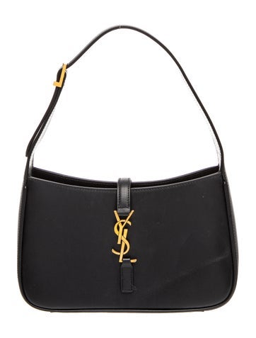 Leather Le 5 à 7
