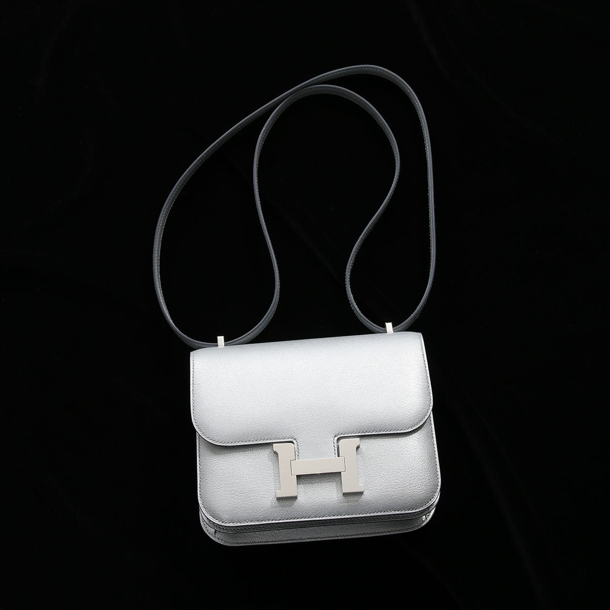 Hermes Hermès Argent Chèvre Chamkilight Constance 18