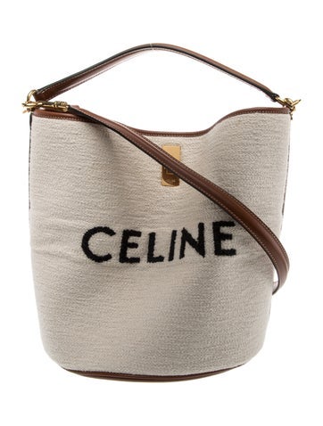 Celine Signature 16 Bag 2023