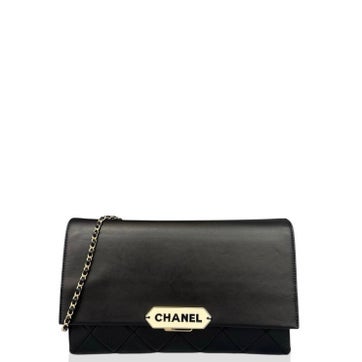 Calfskin Retro Label Clutch On Chain