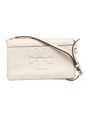 Signature Shoulder Bag