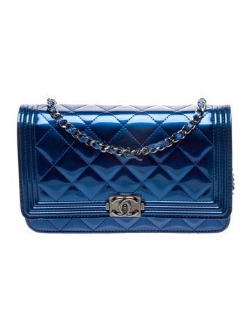Boy Wallet On Chain