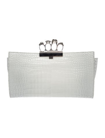 Skull Clutch