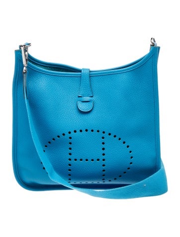 Clemence Evelyne III 29