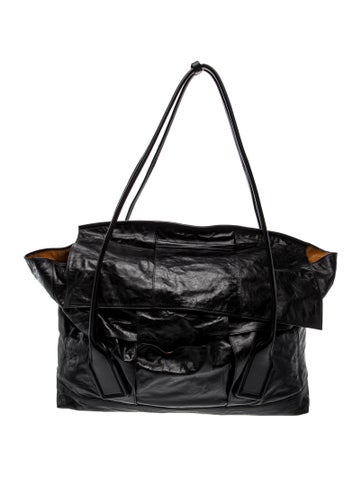 Bottega Veneta Leather Arco Large