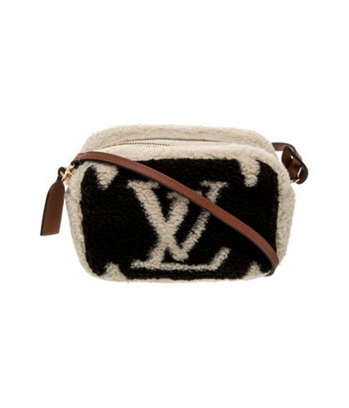 Louis Vuitton Vuitton Monogram Giant Teddy Beach Pouch