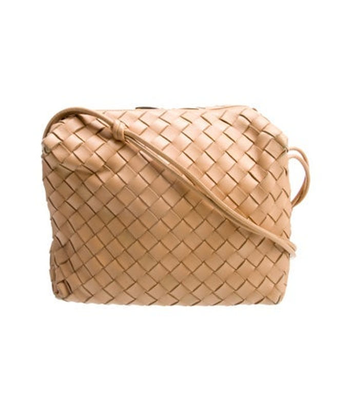 Bottega Veneta Veneta Intrecciato Loop Medium