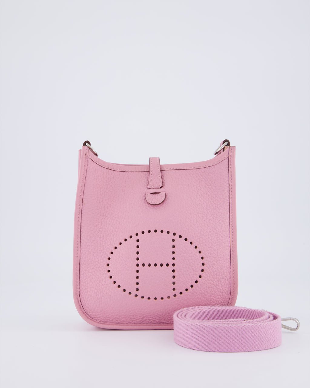 Hermès Mini Evelyne 16 Amazone Bag in Mauve Sylvestre Clemence Leather with Palladium Hardware