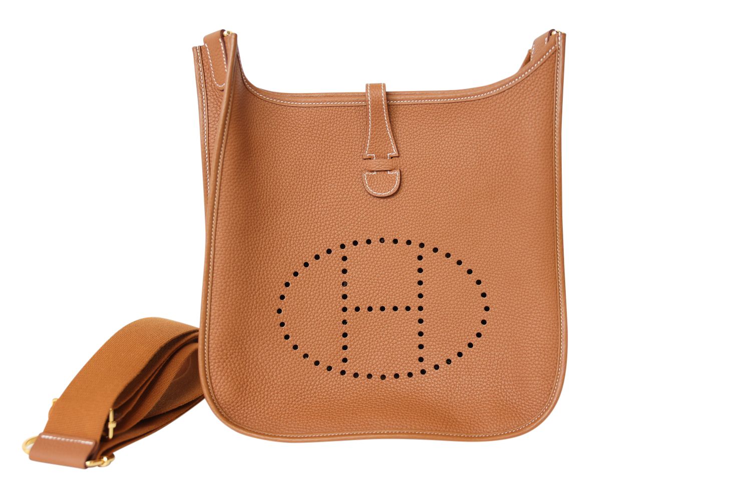 Hermes Hermes Evelyne 29, Gold with Gold Hardware, B 2023, Preowned in Box WA001