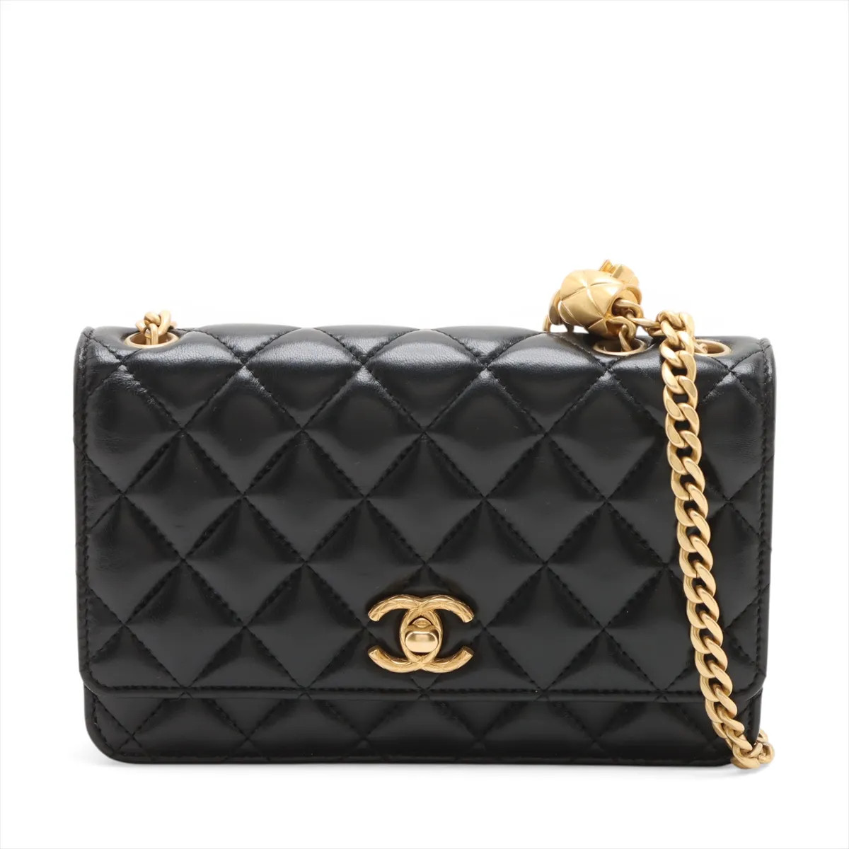 Chanel Matelasse Lambskin Chain Shoulder Bag Black Gold Metal Fittings random pl