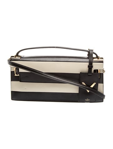 Rockstud Top Handle Bag Medium