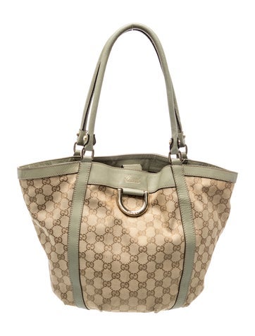 GG Canvas Abbey MM