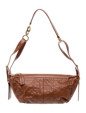 Leather Dior D-Journey Medium 2024