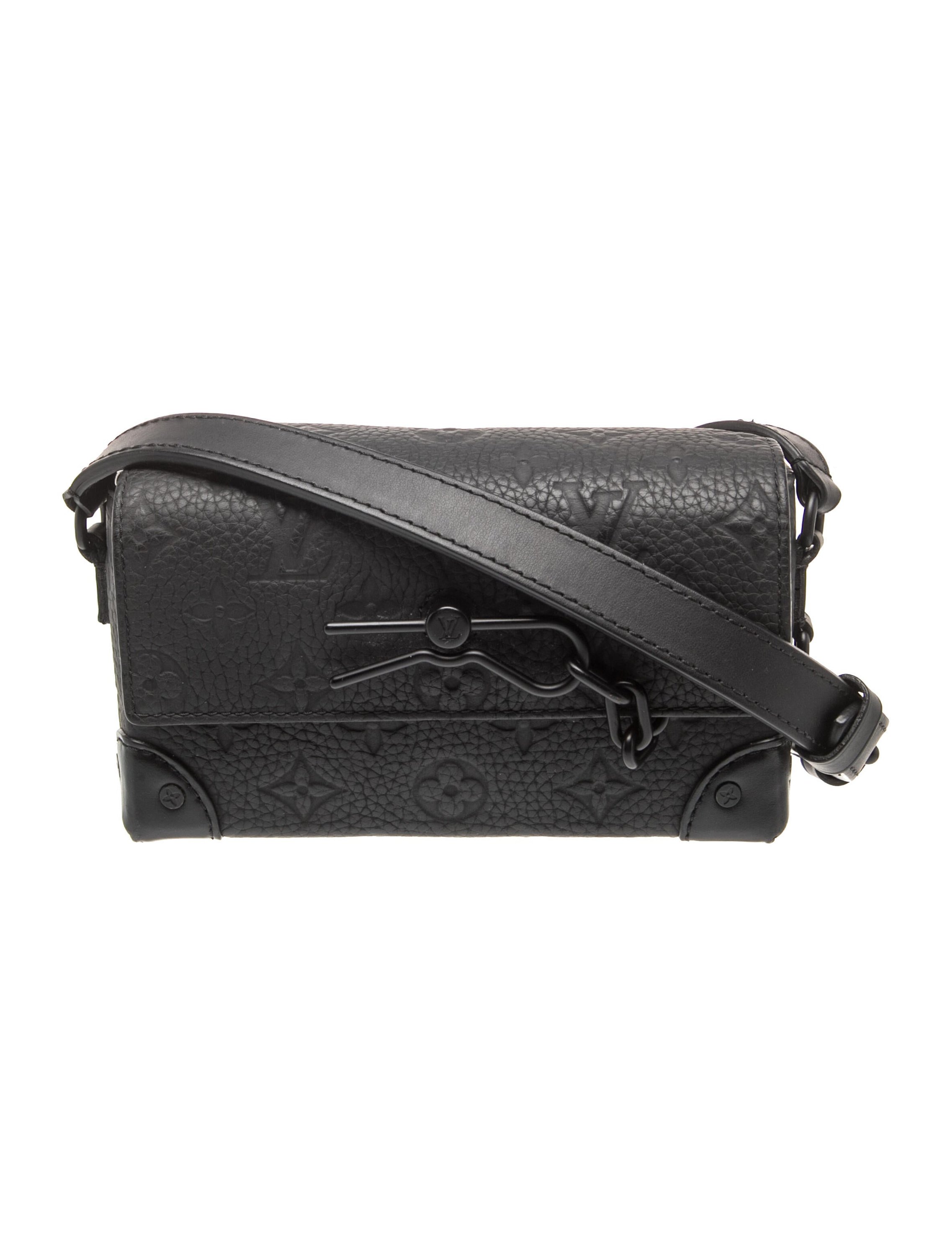 Louis Vuitton LV Monogram LV Monogram Steamer Wearable Wallet