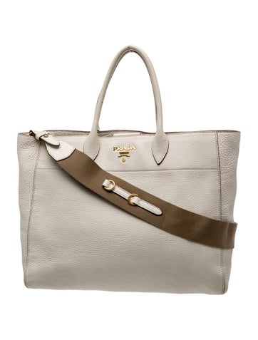 Signature Tote