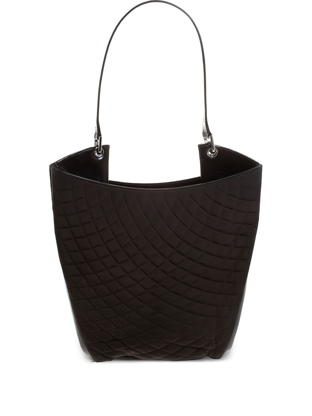 Pre-Owned quilted leather bucket bag