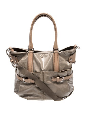 Tod's Leather Shoulder Bag