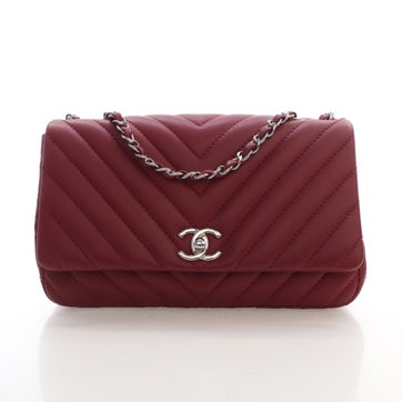 Lambskin Surpique Chevron Flap