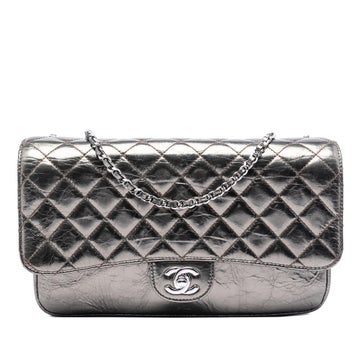 Calf Leather Medium Metallic Crackled Calfskin Clams Pocket Flap