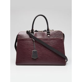 Louis Vuitton Quetsche Epi Leather Vaneau GM Bag