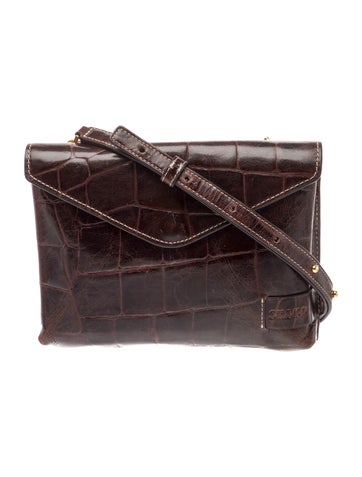 Embossed Leather Holly