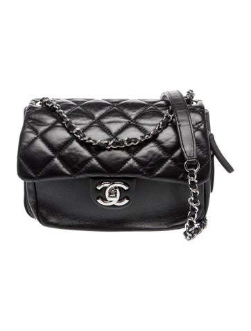 Quited Express Zip Around Flap Bag