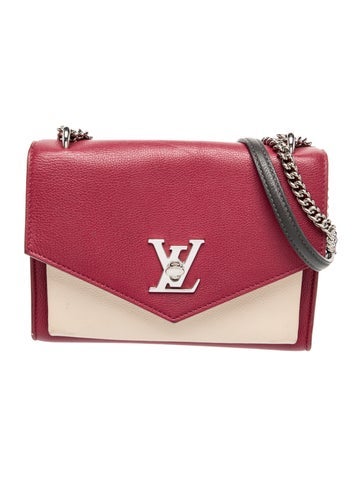 Taurillon Leather Lockme BB